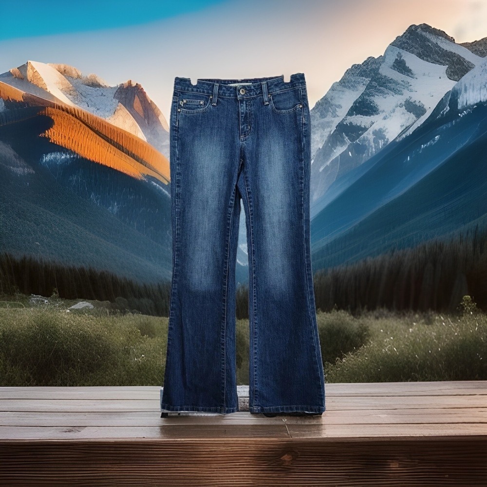 Tommy Hilfiger Low Rise Boot jeans women's 2S, medium wash blue